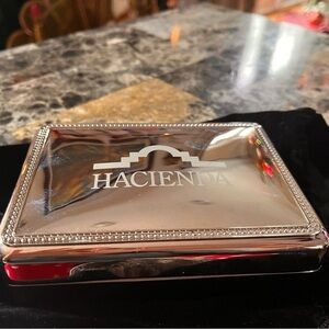 Hacienda silver plated non tarnished jewelry box by Sharidan company